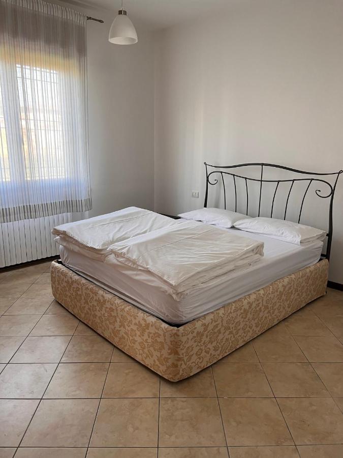 Appartamento Sebino 11 Peschiera del Garda Esterno foto