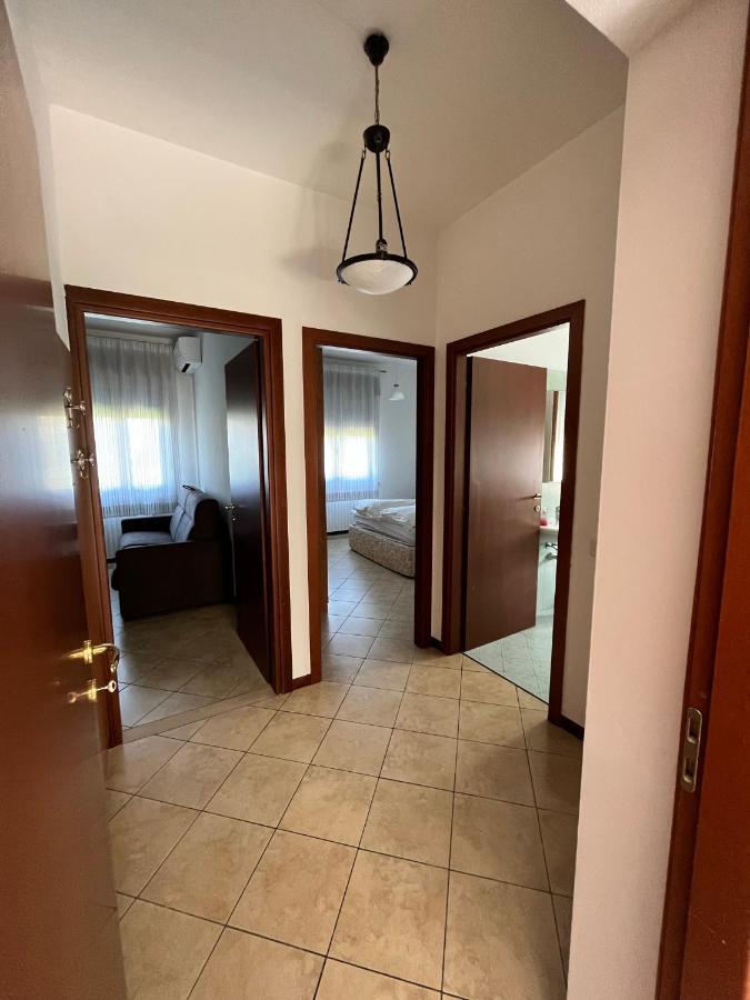 Appartamento Sebino 11 Peschiera del Garda Esterno foto